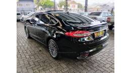 FORD - FUSION - 2016/2017 - Preta - R$ 114.990,00