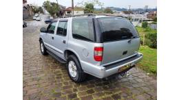 CHEVROLET - BLAZER - 1999/2000 - Prata - R$ 25.990,00