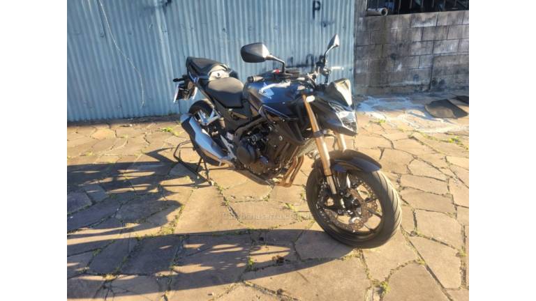 HONDA - CB 500F - 2022/2023 - Cinza - R$ 36.990,00