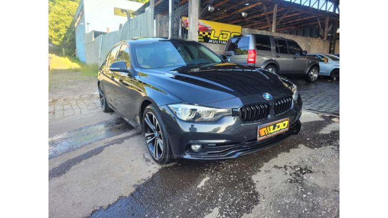BMW - 320I - 2018/2018 - Preta - R$ 138.990,00